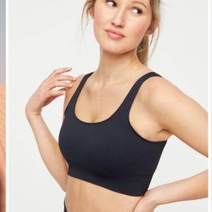 Lilias Active The Ribbed Knit Collection Black Sports Bra XS